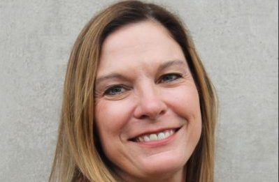Deb Pierce headshot