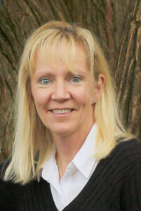 Deb Medsker headshot