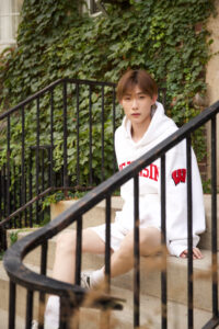 Mingwei Liu headshot