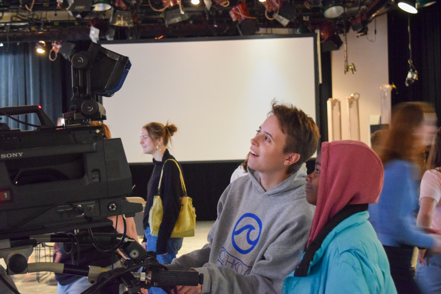 Lily Spanbauer (BA'25) during a tour of the PBS station with J475 community partners.