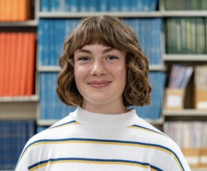 Esther Launstein headsho